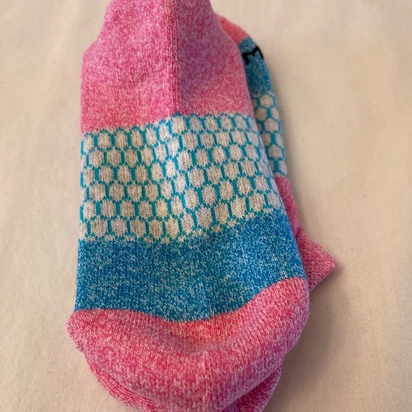 Bombas Women’s Ankle Socks Pink, Teal and Gray Size Small New - Picture 4 of 5